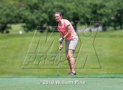 Thumbnail 3 in Section 9 Championship (Day 2) photogallery.