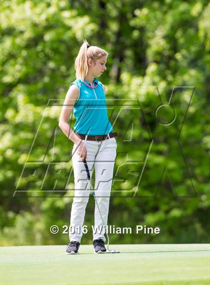 Thumbnail 3 in Section 9 Championship (Day 2) photogallery.