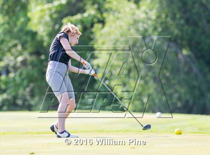 Thumbnail 3 in Section 9 Championship (Day 2) photogallery.