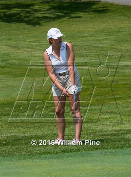 Thumbnail 3 in Section 9 Championship (Day 2) photogallery.
