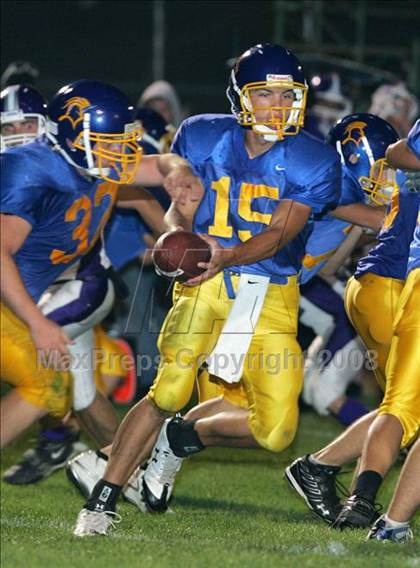 Thumbnail 2 in Ripon Christian vs. Denair photogallery.