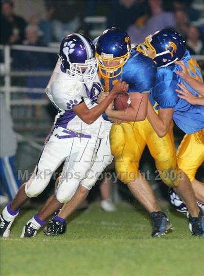 Thumbnail 3 in Ripon Christian vs. Denair photogallery.