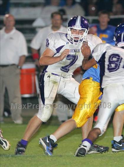 Thumbnail 3 in Ripon Christian vs. Denair photogallery.