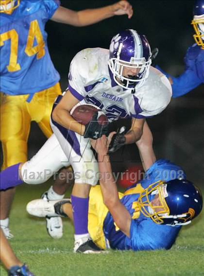 Thumbnail 1 in Ripon Christian vs. Denair photogallery.