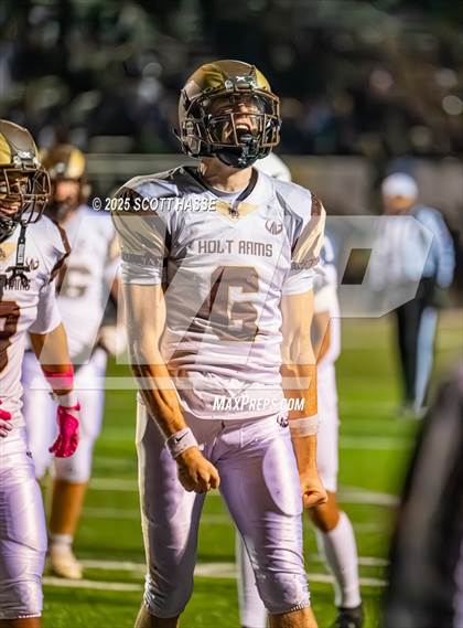 Thumbnail 3 in Holt @ East Lansing photogallery.