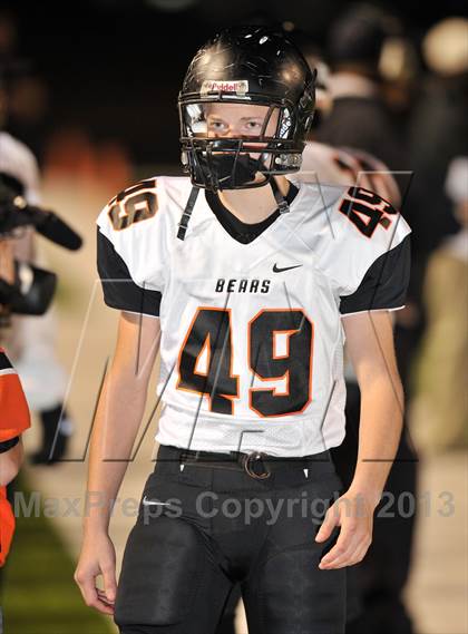 Thumbnail 1 in Gainesville vs. Gladewater (UIL 3A Regional Semifinal) photogallery.