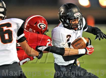 Thumbnail 1 in Gainesville vs. Gladewater (UIL 3A Regional Semifinal) photogallery.