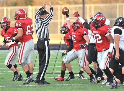 Thumbnail 1 in Gainesville vs. Gladewater (UIL 3A Regional Semifinal) photogallery.