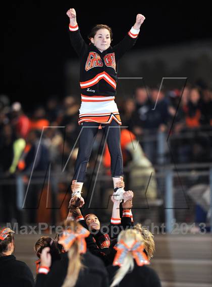 Thumbnail 2 in Gainesville vs. Gladewater (UIL 3A Regional Semifinal) photogallery.