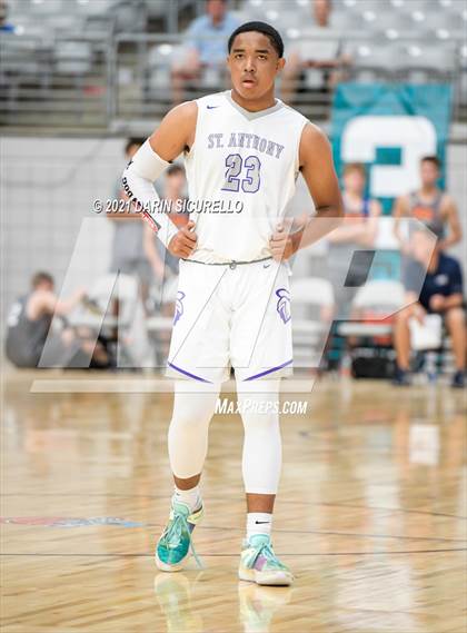 Thumbnail 1 in Corner Canyon vs St. Anthony (Section 7 Arizona Tournament) photogallery.