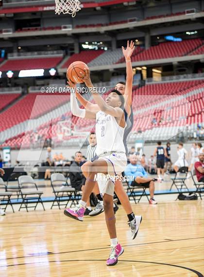 Thumbnail 2 in Corner Canyon vs St. Anthony (Section 7 Arizona Tournament) photogallery.