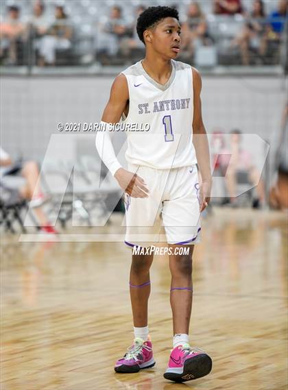 Thumbnail 2 in Corner Canyon vs St. Anthony (Section 7 Arizona Tournament) photogallery.