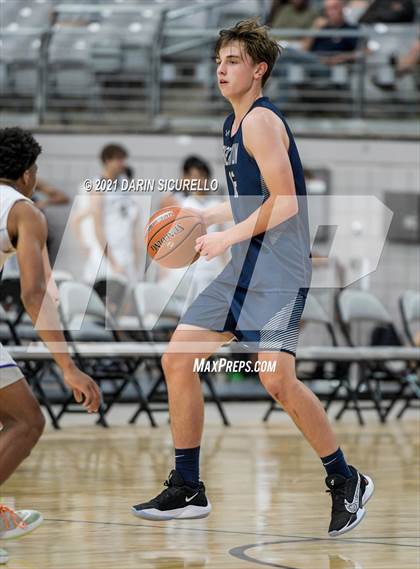 Thumbnail 2 in Corner Canyon vs St. Anthony (Section 7 Arizona Tournament) photogallery.