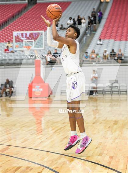 Thumbnail 1 in Corner Canyon vs St. Anthony (Section 7 Arizona Tournament) photogallery.