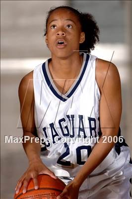 Thumbnail 3 in 2006 Inland Valley All-Star Girls Basketball Game photogallery.