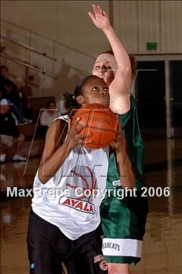 Thumbnail 3 in 2006 Inland Valley All-Star Girls Basketball Game photogallery.