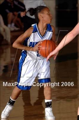 Thumbnail 3 in 2006 Inland Valley All-Star Girls Basketball Game photogallery.