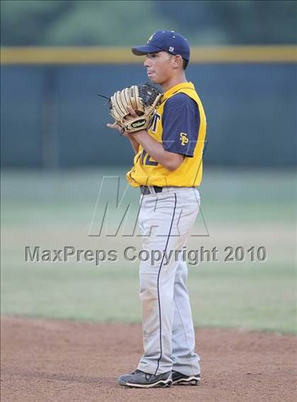 Thumbnail 3 in Stony Point vs Klein (Texas 5A Region II Playoffs) photogallery.