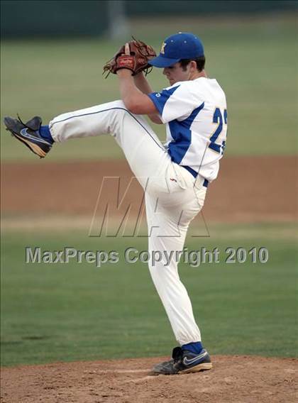 Thumbnail 1 in Stony Point vs Klein (Texas 5A Region II Playoffs) photogallery.