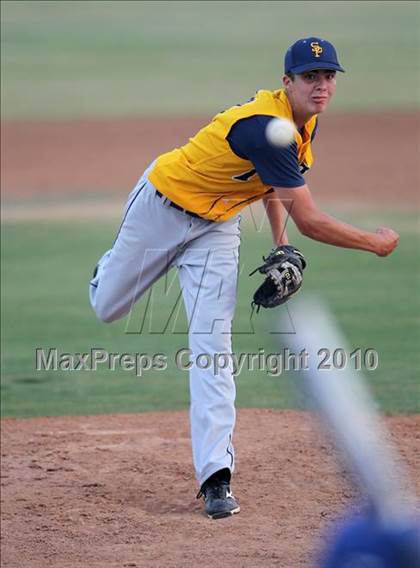 Thumbnail 1 in Stony Point vs Klein (Texas 5A Region II Playoffs) photogallery.