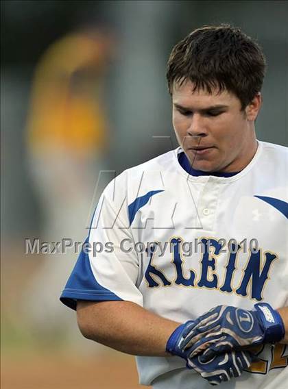 Thumbnail 2 in Stony Point vs Klein (Texas 5A Region II Playoffs) photogallery.