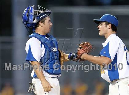 Thumbnail 3 in Stony Point vs Klein (Texas 5A Region II Playoffs) photogallery.