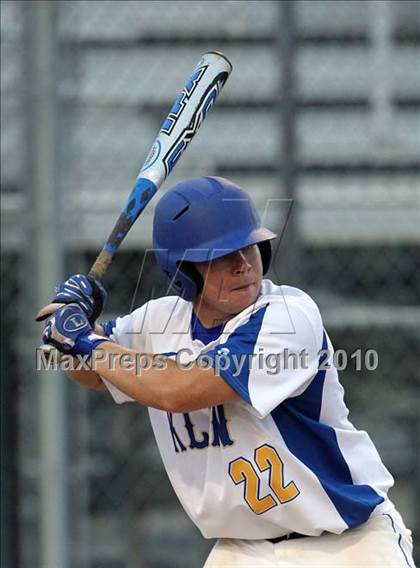 Thumbnail 2 in Stony Point vs Klein (Texas 5A Region II Playoffs) photogallery.