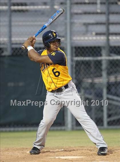 Thumbnail 3 in Stony Point vs Klein (Texas 5A Region II Playoffs) photogallery.