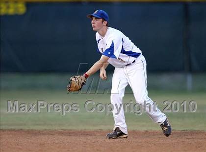 Thumbnail 3 in Stony Point vs Klein (Texas 5A Region II Playoffs) photogallery.