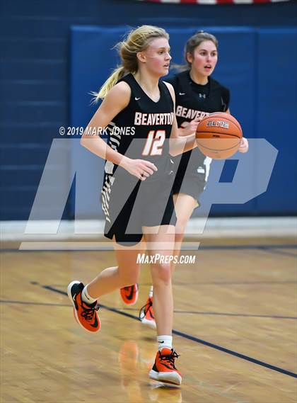 Thumbnail 2 in Beaverton vs. Centennial (Nike Tournament of Champions)  photogallery.