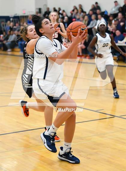 Thumbnail 1 in Beaverton vs. Centennial (Nike Tournament of Champions)  photogallery.