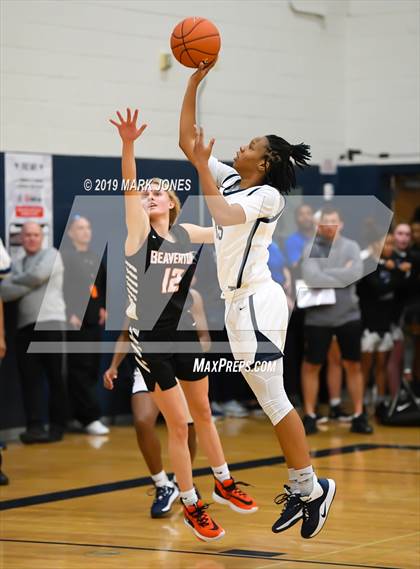 Thumbnail 2 in Beaverton vs. Centennial (Nike Tournament of Champions)  photogallery.