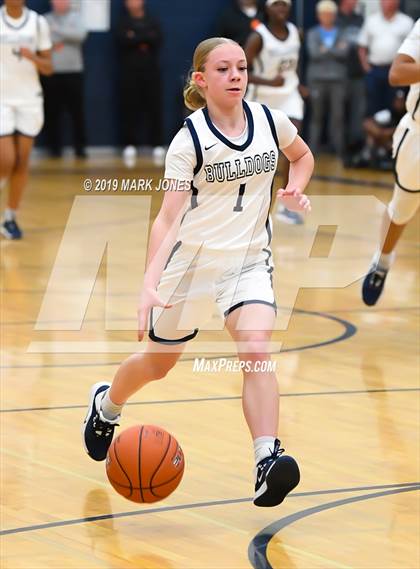 Thumbnail 1 in Beaverton vs. Centennial (Nike Tournament of Champions)  photogallery.
