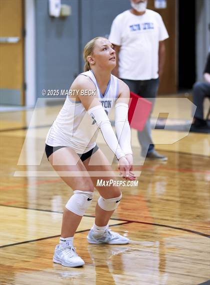 Thumbnail 2 in Father Tolton vs New Bloomfield photogallery.