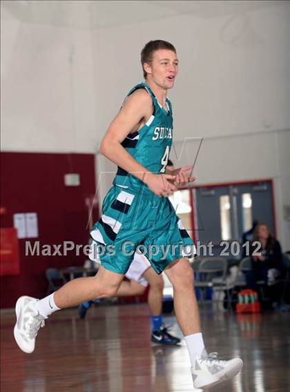 Thumbnail 2 in Sultana vs. Brawley (MaxPreps Holiday Classic) photogallery.