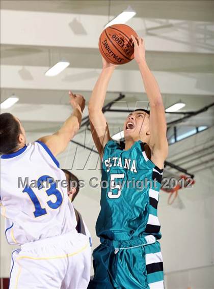 Thumbnail 3 in Sultana vs. Brawley (MaxPreps Holiday Classic) photogallery.