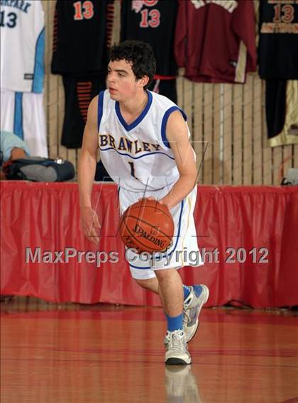 Thumbnail 2 in Sultana vs. Brawley (MaxPreps Holiday Classic) photogallery.