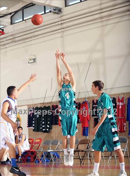 Thumbnail 3 in Sultana vs. Brawley (MaxPreps Holiday Classic) photogallery.