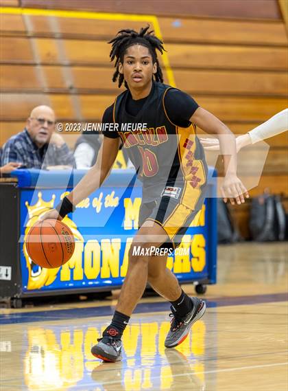 Thumbnail 2 in Moreau Catholic vs. Lincoln photogallery.