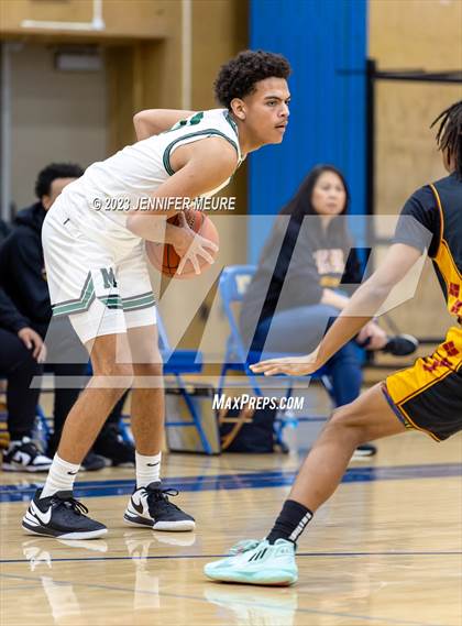 Thumbnail 2 in Moreau Catholic vs. Lincoln photogallery.