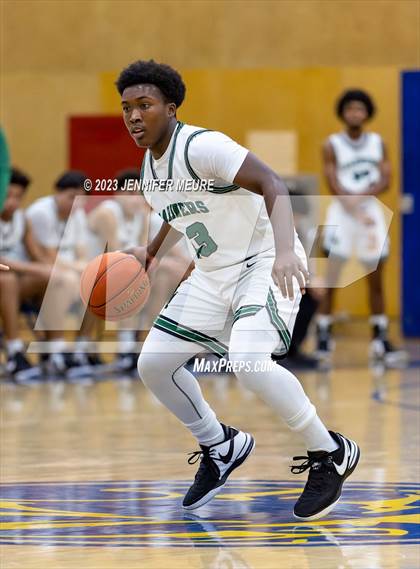 Thumbnail 3 in Moreau Catholic vs. Lincoln photogallery.