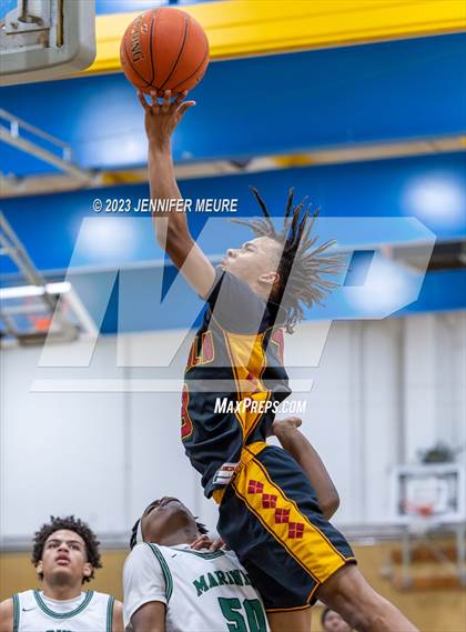 Thumbnail 2 in Moreau Catholic vs. Lincoln photogallery.