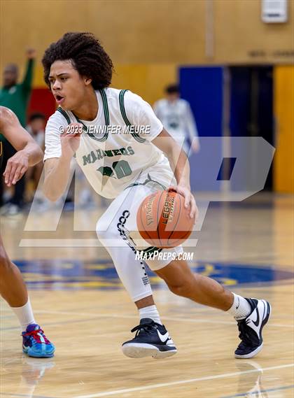 Thumbnail 2 in Moreau Catholic vs. Lincoln photogallery.