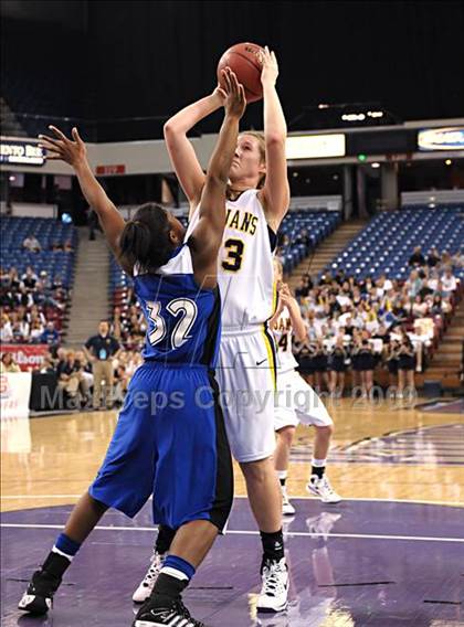 Thumbnail 2 in Oak Ridge vs. Valley (CIF SJS D2 Final) photogallery.