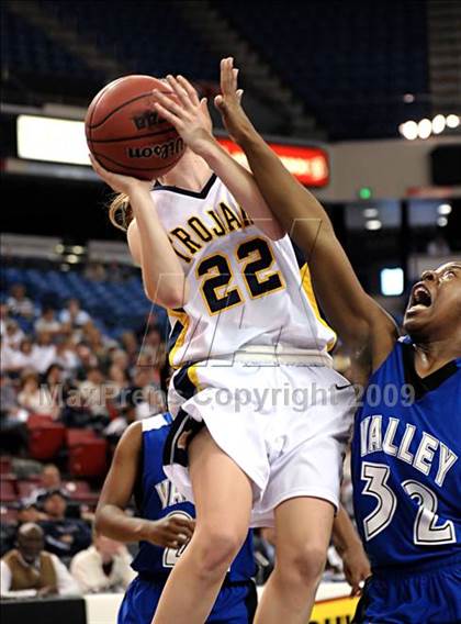Thumbnail 1 in Oak Ridge vs. Valley (CIF SJS D2 Final) photogallery.