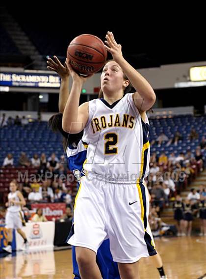 Thumbnail 2 in Oak Ridge vs. Valley (CIF SJS D2 Final) photogallery.