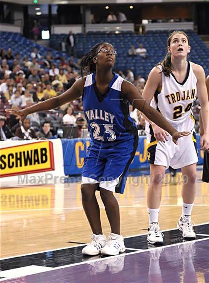 Thumbnail 3 in Oak Ridge vs. Valley (CIF SJS D2 Final) photogallery.
