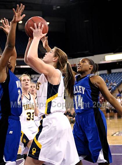 Thumbnail 2 in Oak Ridge vs. Valley (CIF SJS D2 Final) photogallery.