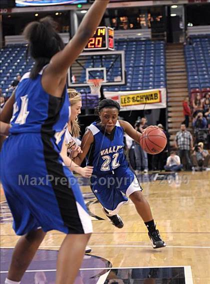 Thumbnail 3 in Oak Ridge vs. Valley (CIF SJS D2 Final) photogallery.