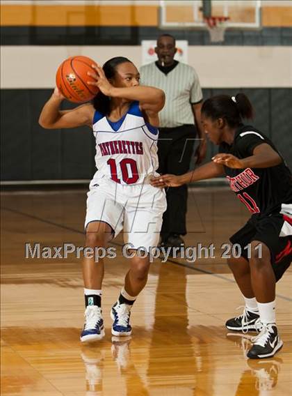 Thumbnail 3 in MacArthur vs Duncanville (McDonald's Texas Invitational) photogallery.